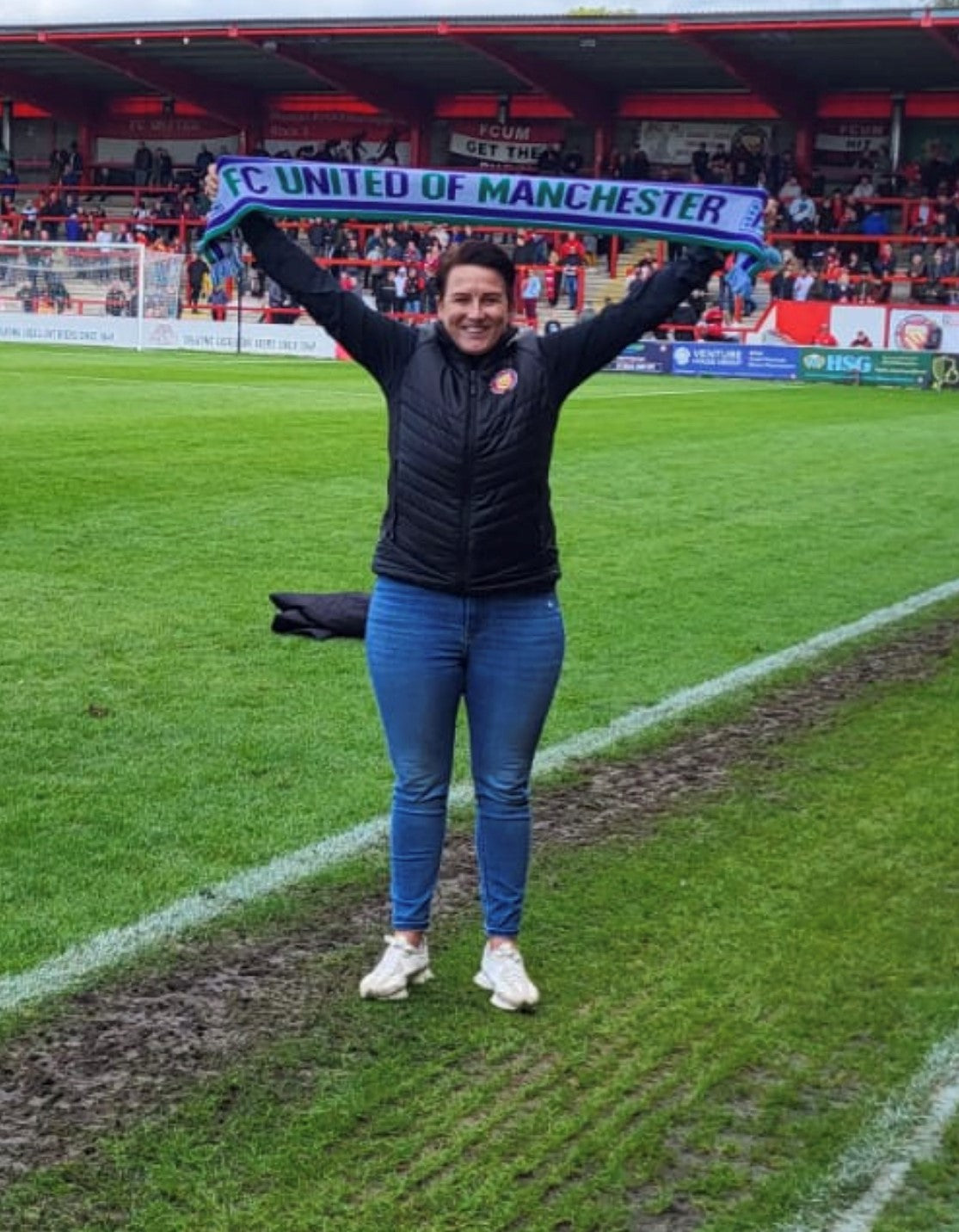 NEW Womens Team Away Scarf