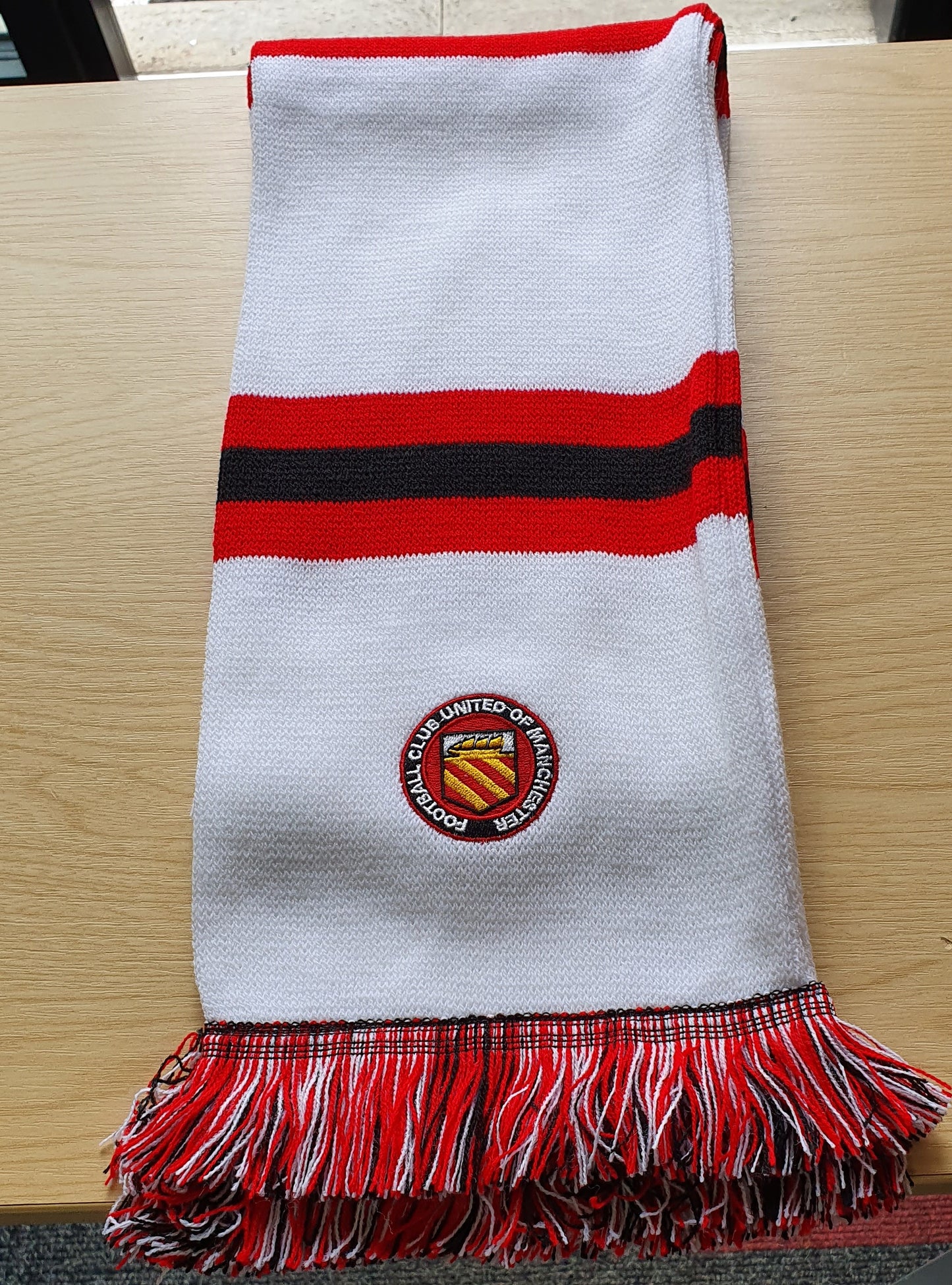White Bar Scarf